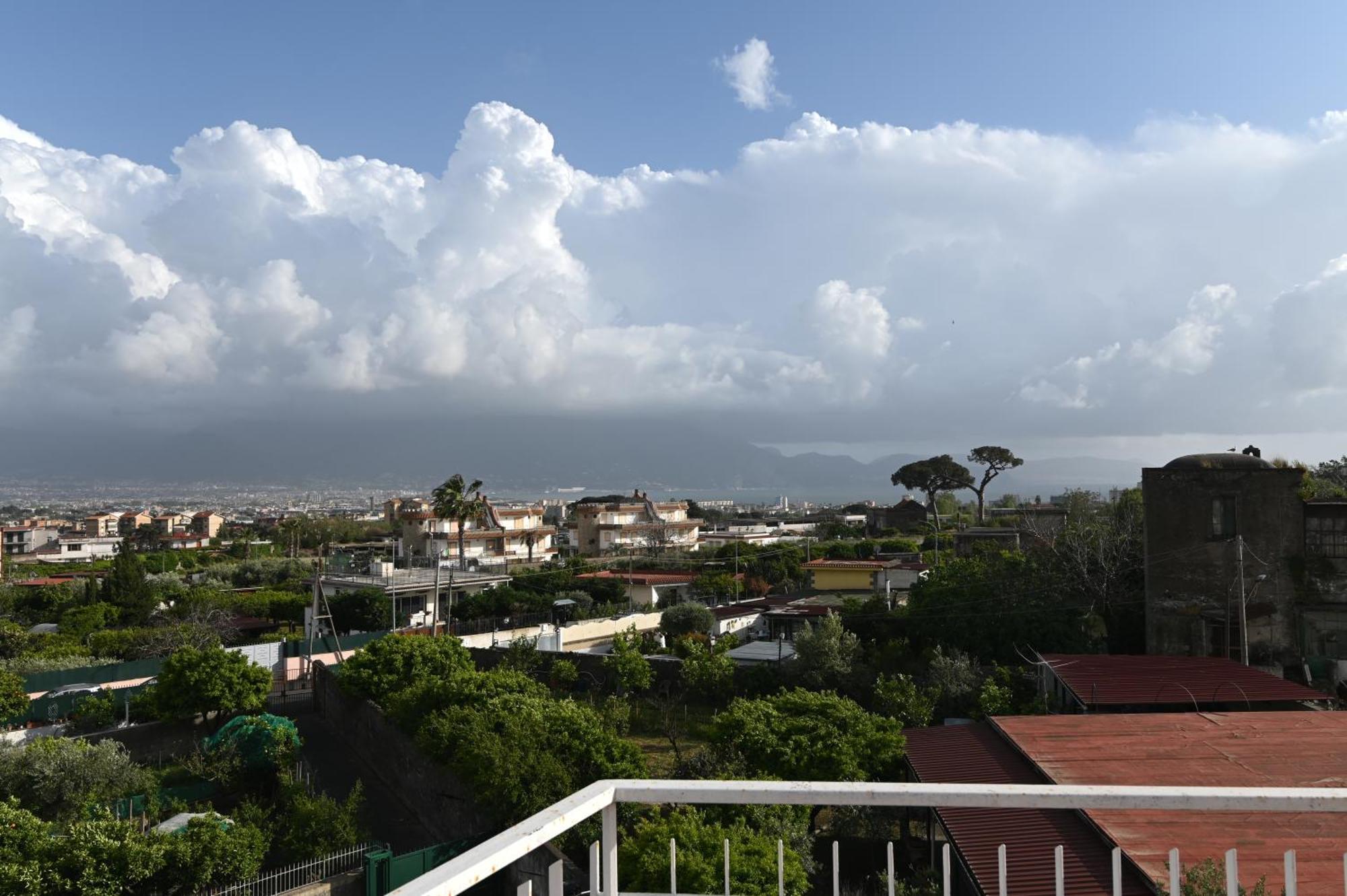 Slopes Suites And Spa Boscotrecase المظهر الخارجي الصورة
